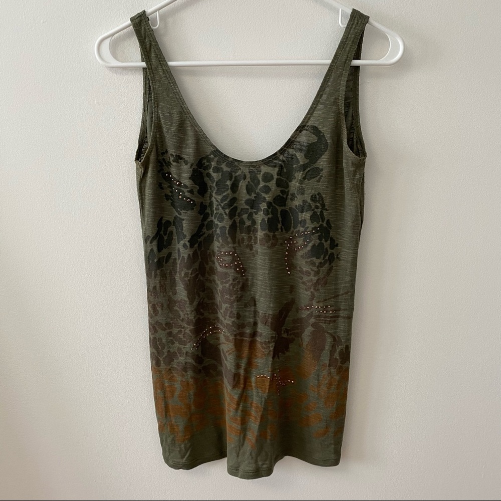 STYLE BENETTON LEOPARD PRINT TANK TOP
